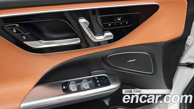 Mercedes-Benz C-Class (W206) C300 4MATIC AMG Line 2023 — фото 27