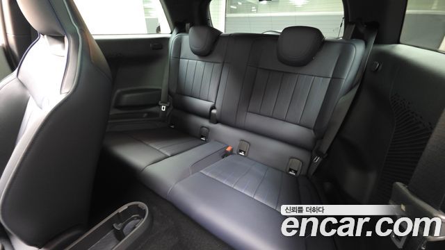 MINI Cooper Electric (IV) SE Favoured 2024 — фото 12