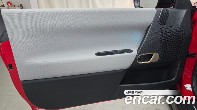 MINI Cooper Electric (IV) SE Favoured 2024 — фото 24
