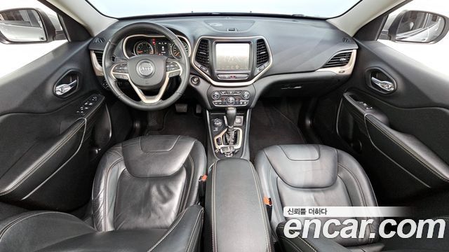 Jeep Cherokee (KL) 2.4 Longitude AWD 2015 — фото 7