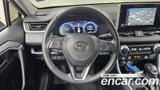 Toyota RAV4 (V) 2.5 2WD Hybrid XLE 2024 — фото 16