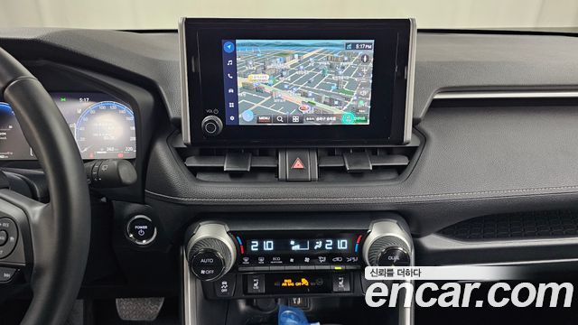 Toyota RAV4 (V) 2.5 2WD Hybrid XLE 2024 — фото 18