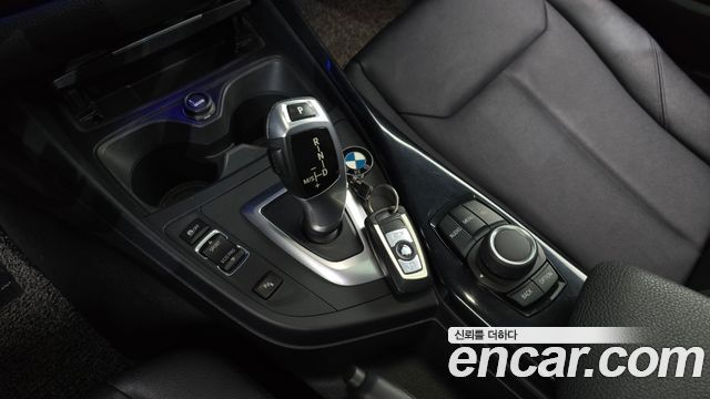 BMW 1 Series (F20) 118d Urban 5Dr 2014 — фото 9