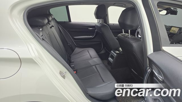 BMW 1 Series (F20) 118d Urban 5Dr 2014 — фото 12