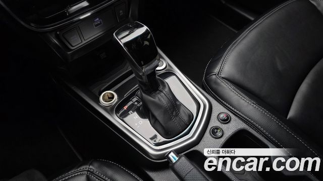 KG Mobility (SsangYong) Very New Tivoli Gasoline 1.5 2WD V1 2020 — фото 9