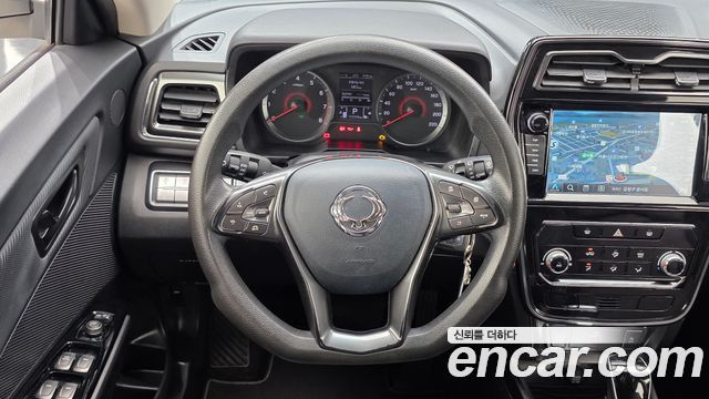 KG Mobility (SsangYong) Very New Tivoli Gasoline 1.5 2WD V1 2020 — фото 13