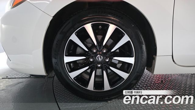Nissan Altima 2.5 L33 2018 — фото 5