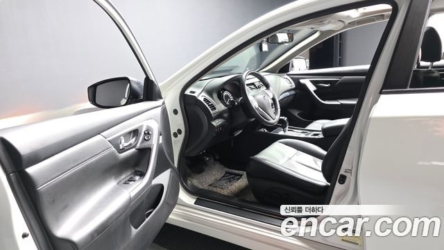Nissan Altima 2.5 L33 2018 — фото 10
