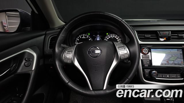 Nissan Altima 2.5 L33 2018 — фото 13