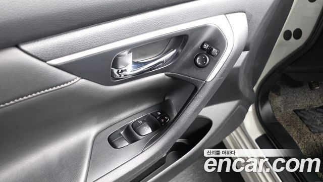 Nissan Altima 2.5 L33 2018 — фото 39