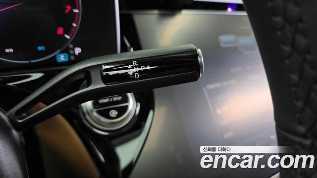 Mercedes-Benz E-Class (W214) E300 4MATIC AMG Line 2025 — фото 9
