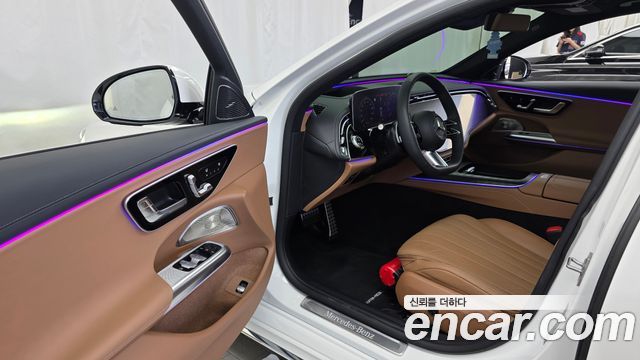 Mercedes-Benz E-Class (W214) E300 4MATIC AMG Line 2025 — фото 10