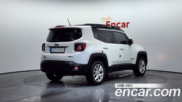 Jeep Renegade 2.0 Diesel Longitude AWD 2015 — фото 2