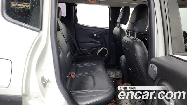 Jeep Renegade 2.0 Diesel Longitude AWD 2015 — фото 11