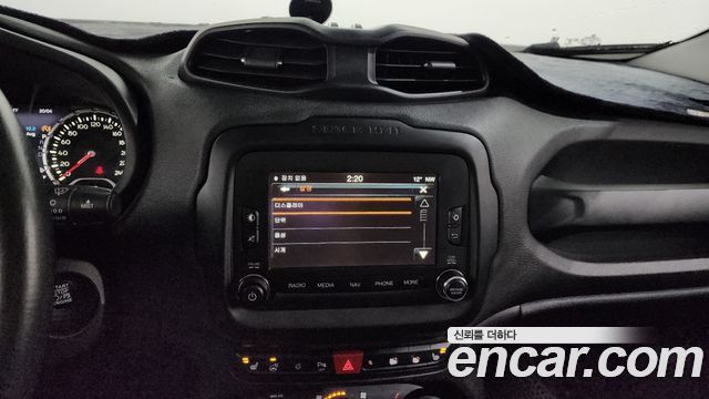 Jeep Renegade 2.0 Diesel Longitude AWD 2015 — фото 13