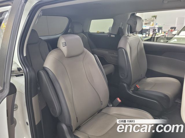 Kia Carnival (IV) Diesel 9-Seater Prestige 2025 — фото 19
