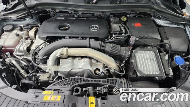Mercedes-Benz GLA-Class (H247) GLA250 4MATIC 2025 — фото 6