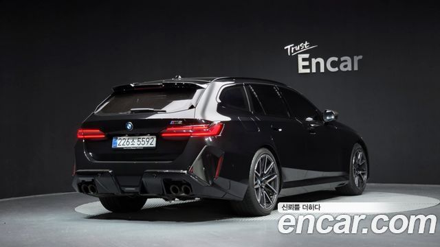 BMW M5 (G90) M5 Touring 2026 — фото 2