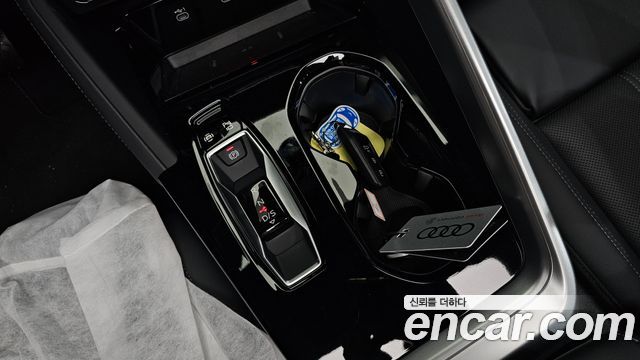 Audi Q5 (80A) 40 TFSI Quattro Sportback S Line 2025 — фото 9