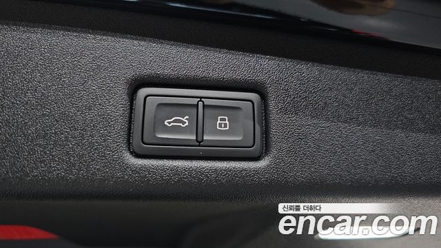 Audi Q5 (80A) 40 TFSI Quattro Sportback S Line 2025 — фото 35