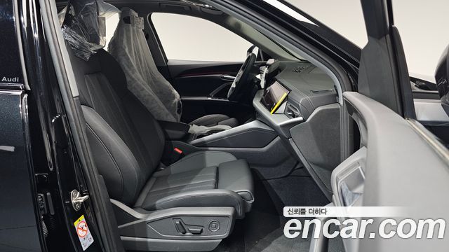 Audi Q5 (80A) 40 TFSI Quattro Sportback S Line 2025 — фото 10