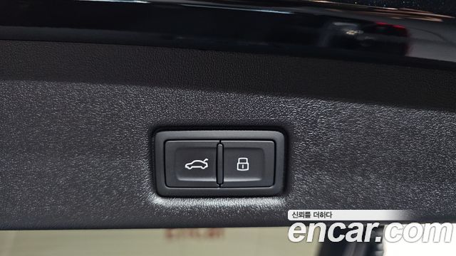 Audi Q5 (80A) 40 TFSI Quattro Sportback S Line 2025 — фото 34