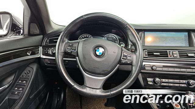 BMW 5 Series (F10) 520d xDrive Luxury 2014 — фото 13