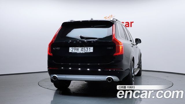 Volvo XC90 (II) D5 Momentum 2017 — фото 4