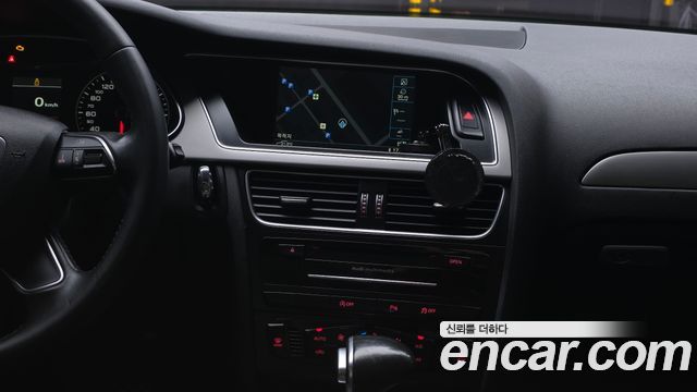 Audi A4 35 TDI Quattro B8 2015 — фото 14