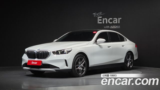 BMW 5 Series (G60) 530i xDrive