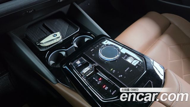 BMW 5 Series (G60) 530i xDrive 2024 — фото 9