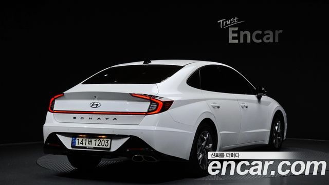 Hyundai Sonata (DN8) 1.6 Turbo Premium Plus 2022 — фото 2