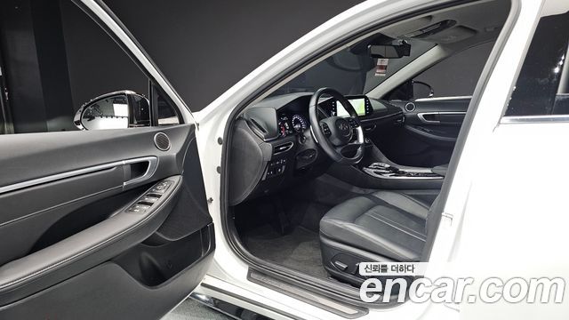 Hyundai Sonata (DN8) 1.6 Turbo Premium Plus 2022 — фото 10