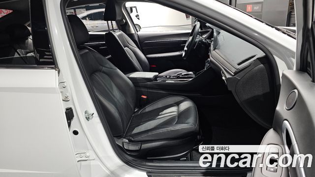 Hyundai Sonata (DN8) 1.6 Turbo Premium Plus 2022 — фото 26