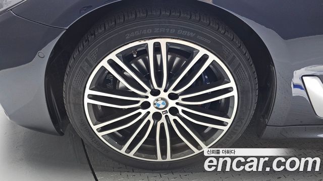 BMW 5 Series (G30) 530i M Sport Package Plus 2019 — фото 5