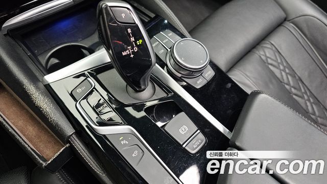 BMW 5 Series (G30) 530i M Sport Package Plus 2019 — фото 9