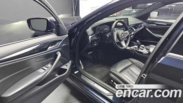 BMW 5 Series (G30) 530i M Sport Package Plus 2019 — фото 10