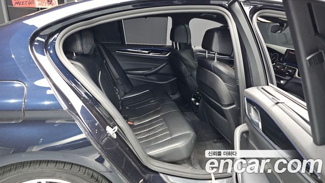 BMW 5 Series (G30) 530i M Sport Package Plus 2019 — фото 11