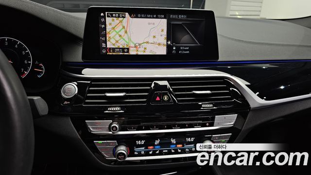 BMW 5 Series (G30) 530i M Sport Package Plus 2019 — фото 13