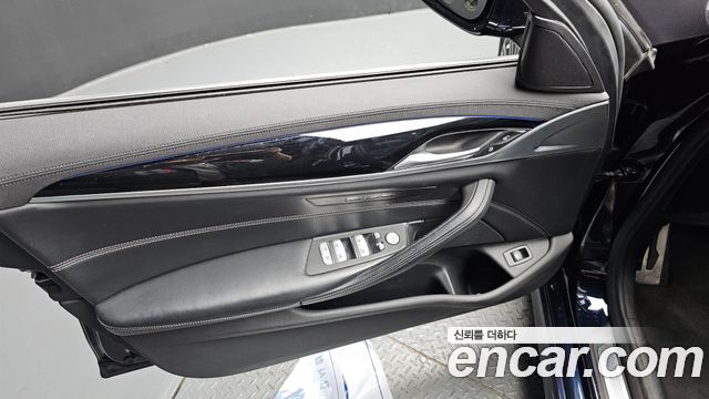 BMW 5 Series (G30) 530i M Sport Package Plus 2019 — фото 24