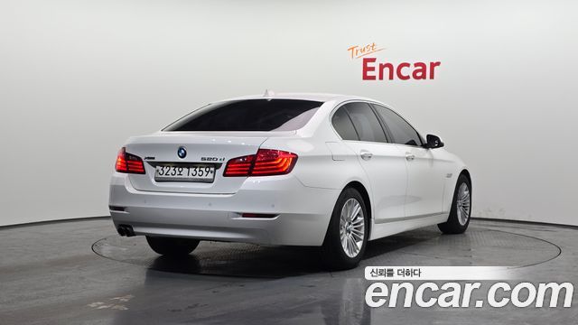 BMW 5 Series (F10) 520d xDrive 2014 — фото 2