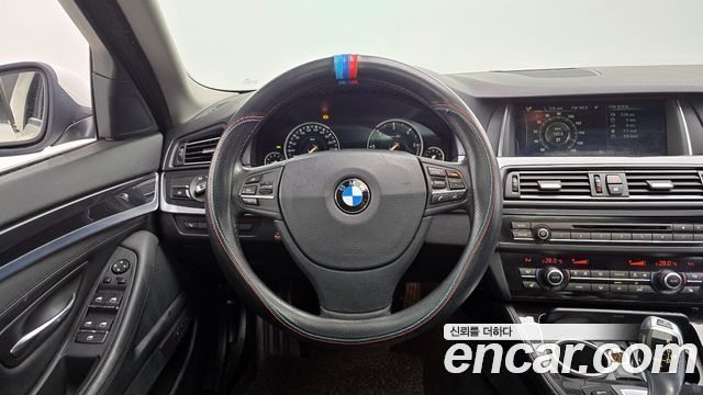 BMW 5 Series (F10) 520d xDrive 2014 — фото 13