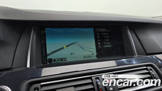 BMW 5 Series (F10) 520d xDrive 2014 — фото 16