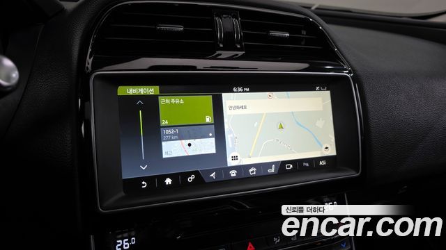 Jaguar XE 20d Perstige AWD 2017 — фото 16