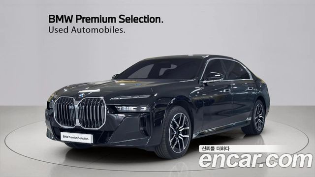 BMW 7 Series (G70) 740d xDrive M Sport