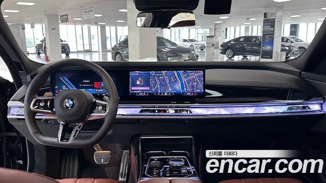 BMW 7 Series (G70) 740d xDrive M Sport 2025 — фото 7