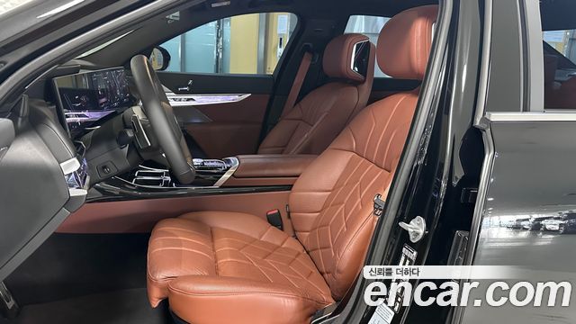 BMW 7 Series (G70) 740d xDrive M Sport 2025 — фото 15
