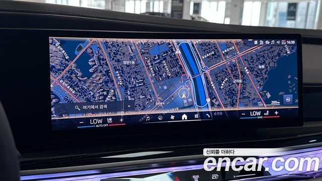 BMW 7 Series (G70) 740d xDrive M Sport 2025 — фото 20