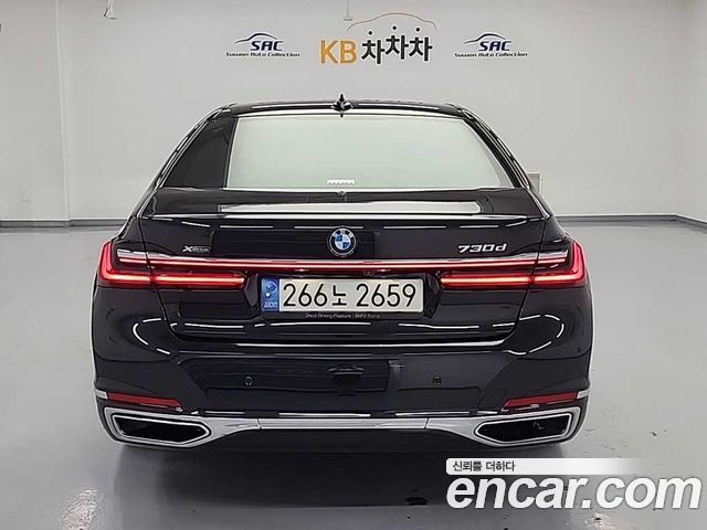 BMW 7 Series (G11) 730d xDrive Design Pure Excellence 2020 — фото 3