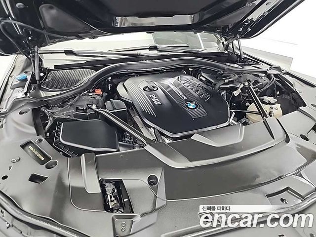 BMW 7 Series (G11) 730d xDrive Design Pure Excellence 2020 — фото 5